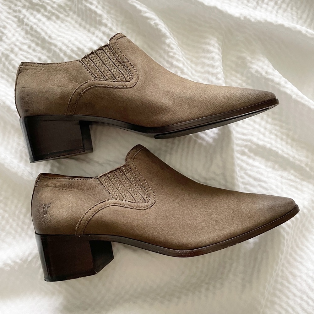 Frye Western Taupe Low Cut Saddle Booties